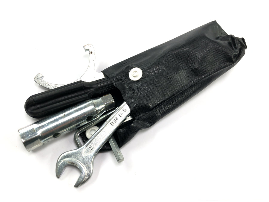 Yamaha WR 125 X DE07 [2010] - Conjunto de ferramentas de bolsa de ferramentas de bordo