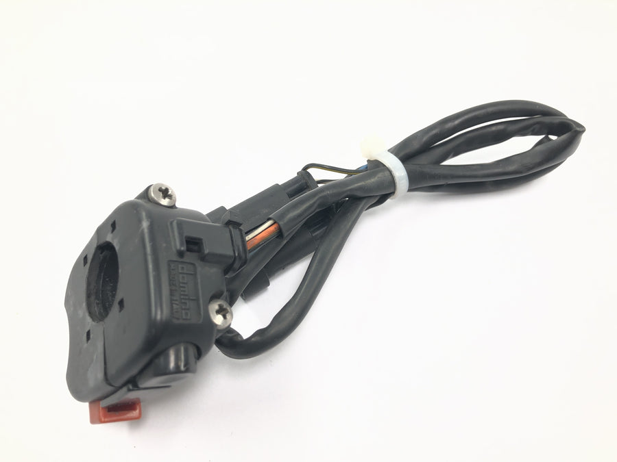 KTM 640 LC4 Prestige [2005] - Encaixe direito do interruptor de partida e parada do guiador
