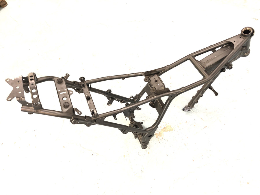 Yamaha XT 660 DM01 [2004] - Moldura com papéis