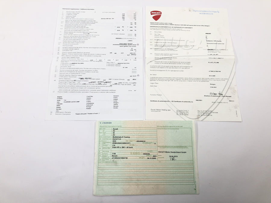 Ducati Multistrada 1200 S Touring [2009] - Quadro principal com papéis