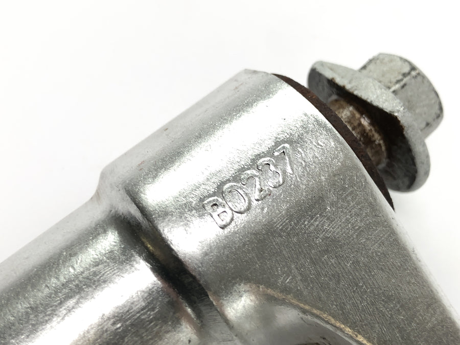 SWM RS 125 R B2 [2020] - Deflexão do suporte da suspensão traseira