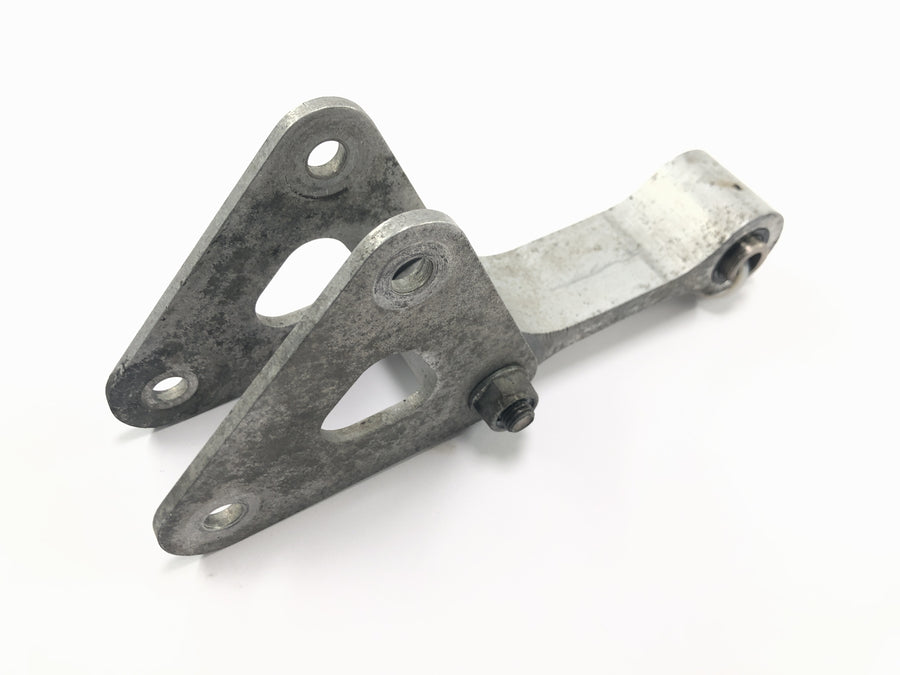 Honda CBR 900 RR Fireblade SC33 [2000] - Suspensão traseira com balancim e molas
