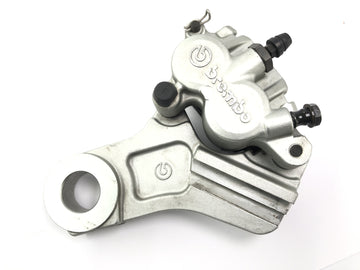 KTM 950 SM LC8 [2008] - pinça de freio na parte traseira com placa de ancoragem