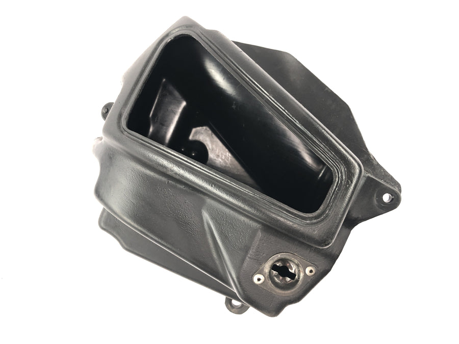 Yamaha XVS 650 4VR [1997] - Compartimento porta-ferramentas