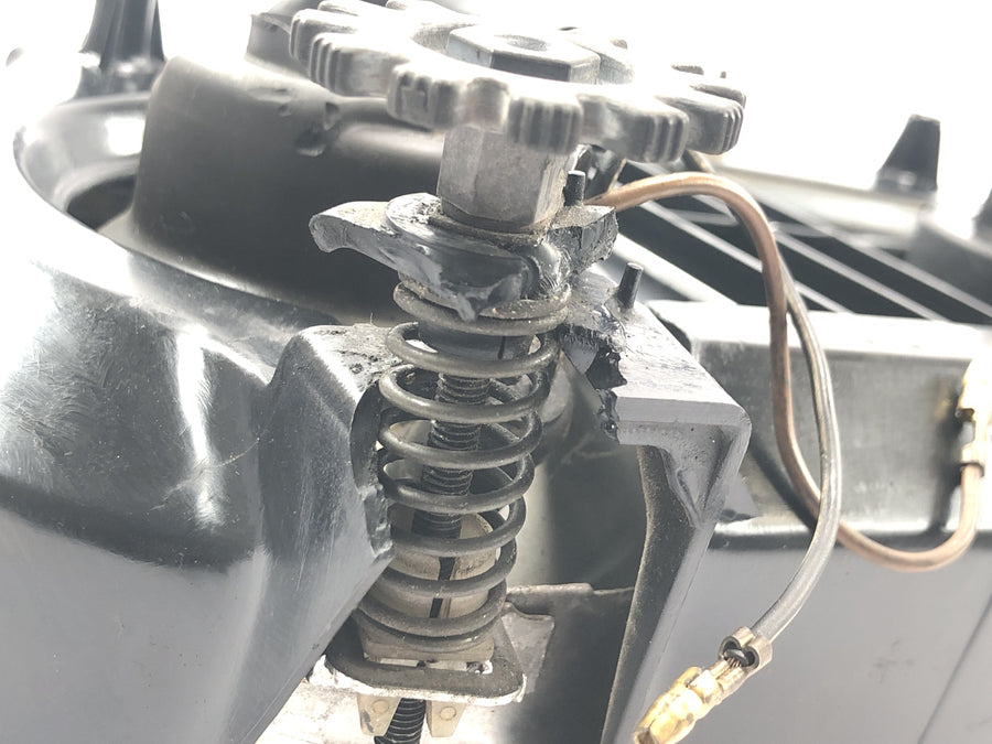 Suzuki GSX R 1100 GU74C [1987] - Farol dianteiro duplo farol