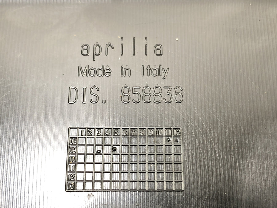 Aprilia RSV4 1000 [2010] - Proteção traseira de spray Underbau