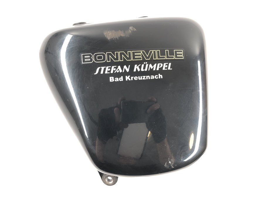 Triumph Bonneville T100 986MF [2012] - Tampa lateral carenagem direita