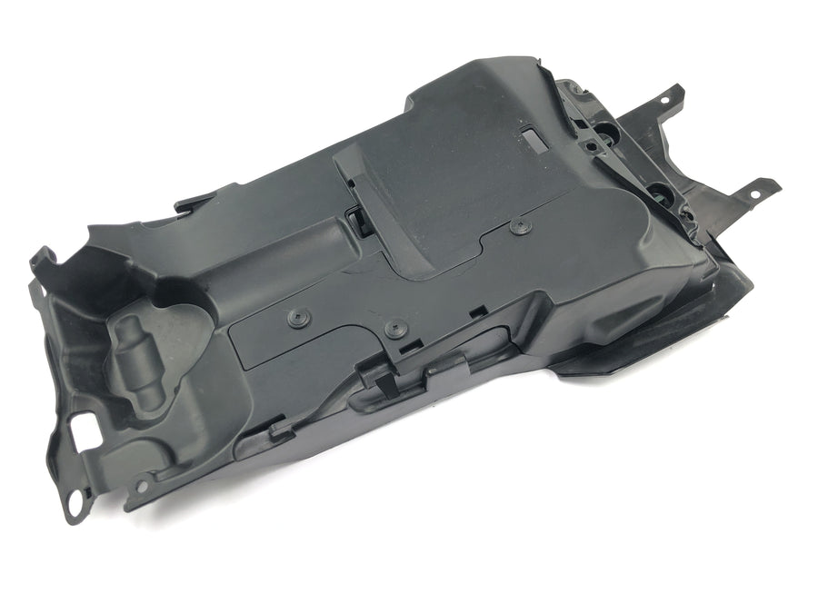 Honda CBR 1000 RR SC59 [2008] - Painel interno traseiro do para-lama traseiro