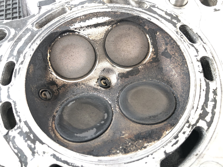 Suzuki VZ 1500 WVCU [2011] - cabeçote cilindro traseiro