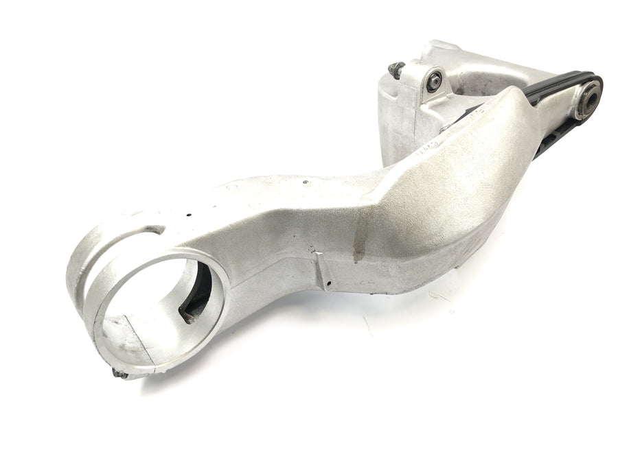 Aprilia RST 1000 Futura [2002] - Schwinge traseiro giro da roda traseira