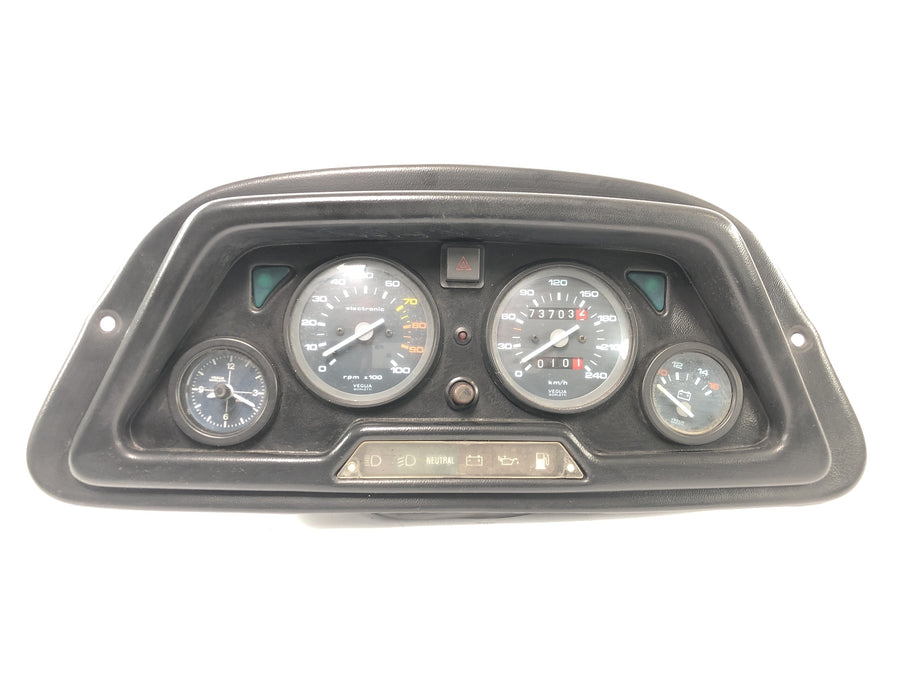 Moto Guzzi California III VY Integrale [1990] - Velocímetro com encaixe no painel de instrumentos da cabine