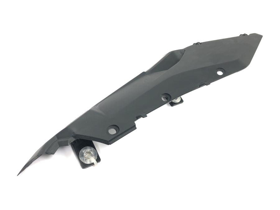 Ducati Multistrada 1200 S Touring [2009] - Carenagem lateral carenagem traseira direita