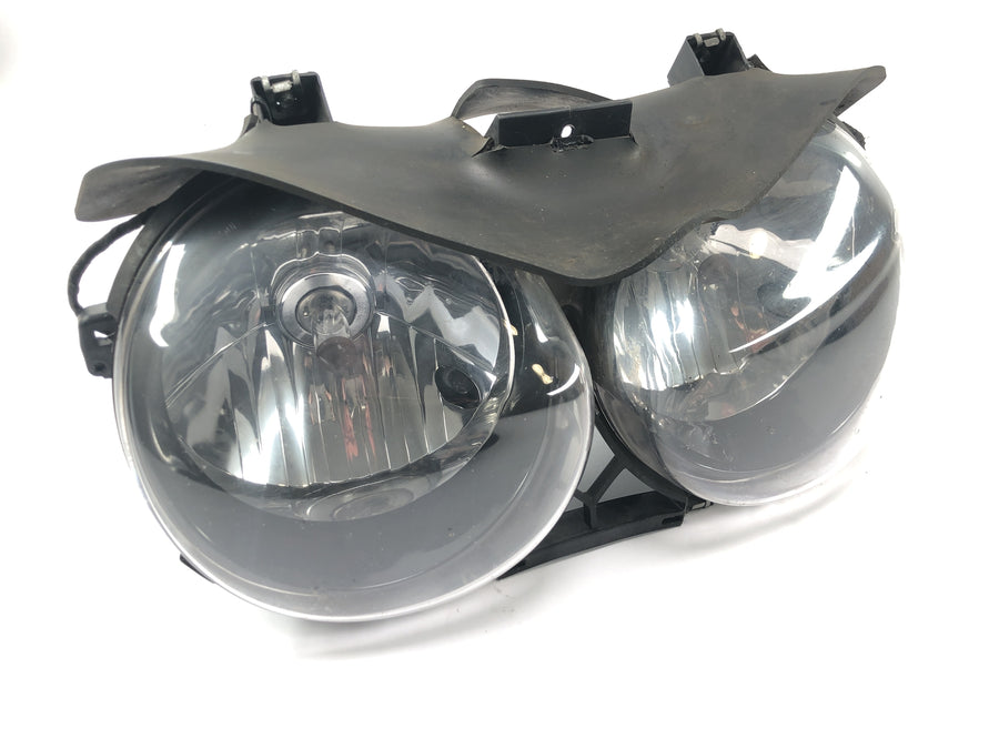 Moto Guzzi Stelvio 1200 8V [2016] - Farol dianteiro farol duplo