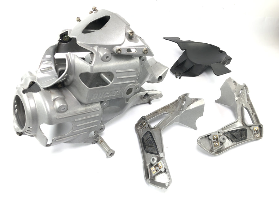 Ducati 999 H4 [2003] - Suporte do porta -farol do porta -faróis