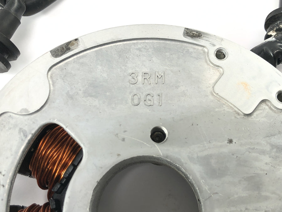 Yamaha DT 125 R DE03 [2000] - Placa base de ignição do estator do alternador