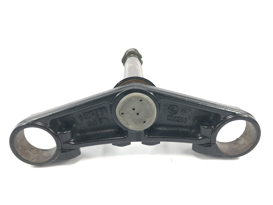 Yamaha MT 03 RM02 [2007] - Ponte inferior do garfo, braçadeira da cabeça de direção, ponte da cabeça de direção na frente