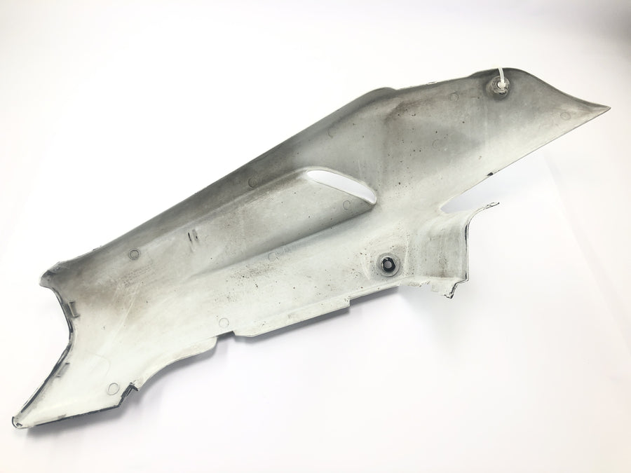 Honda CBR 900 RR SC28 [1995] - Carenagem traseira lateral direita