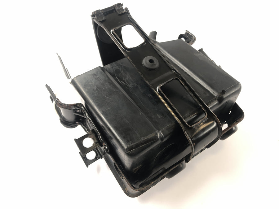 Honda XBR 500 PC15 [1989] - Absorção da bateria do suporte da moldura da caixa de bateria