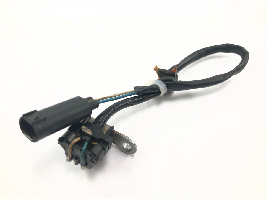BMW C1 125 [2002] - Gerador de pulsos do alternador de captação