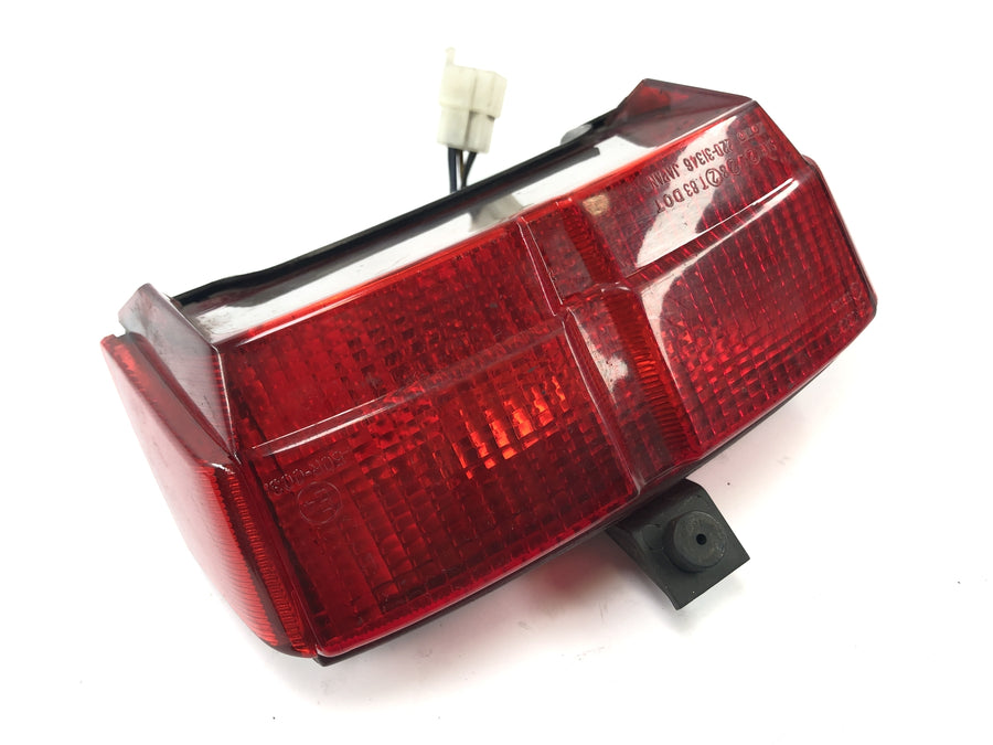 Yamaha FJ 1100 47E [1985] - luz traseira da luz da luz traseira na parte traseira