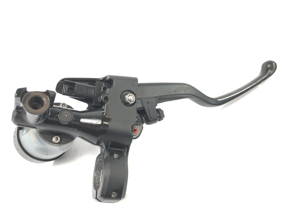 BMW K 1200 S K12S [2004] - Montagem da alavanca da embreagem