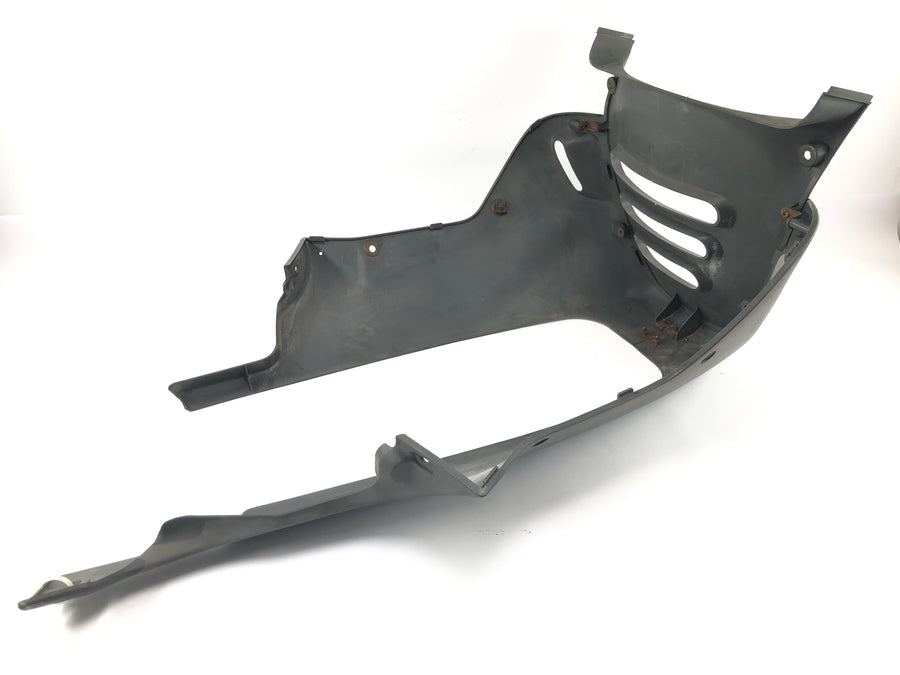 Honda ST 1100 SC26 Pan European [1990] - Carenagem sob a carenagem, spoiler dianteiro