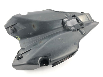 Ducati 1098 S H7 [2009] - traseiro embaixo do disfarce de revestimento interior