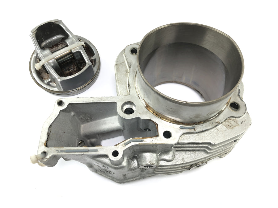 BMW R 1200 R R1ST [2008] – cilindro com pistão à direita