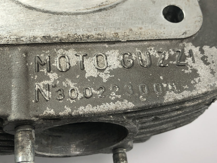 Moto Guzzi V10 Centauro [1998] - cabeça de cilindro cabeça de válvula direita