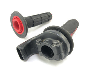 Husqvarna SM 630 A4 [2010] - Encaixes do guidão no acelerador direito com borracha - 0