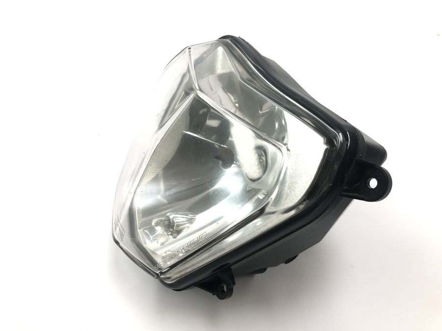 KTM Duke 690 A3 [2012] - Farol dianteiro com inserção de iluminação na frente