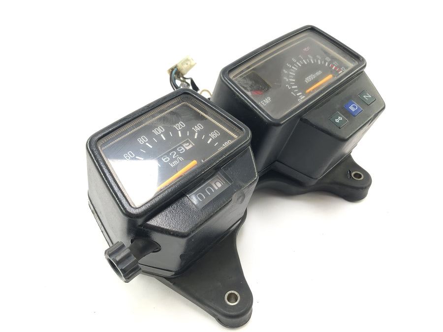 Yamaha Rd 350 YPVS 31K [1984] - Cockpit de Tacho