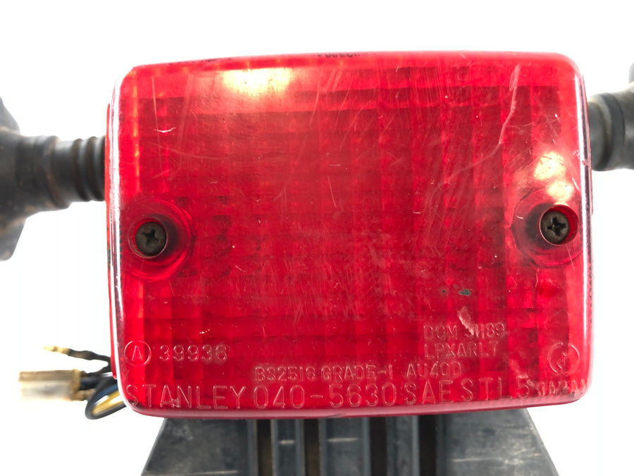 Yamaha XT 600 Zenere 34L [1985] - Porta de placa com sinais de curva e luzes traseiras