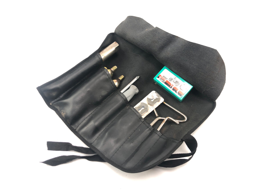BMW C1 125 [2002] - bolsa de ferramentas ferramentas de bordo