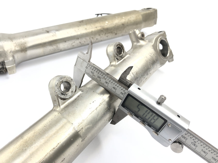 Suzuki GSX R 1100 GV73B [1990] - Fork Telegabel com eixo