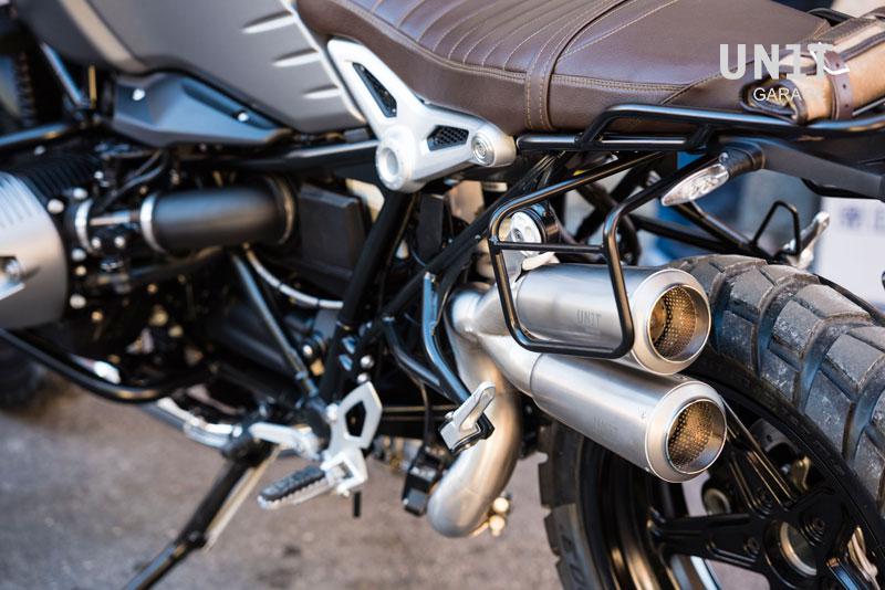 BMW R nineT 1200 Racer [2017-2020] - Zwei 22-30-Liter-Scram-Seitentaschen aus Segeltuch + doppelter -Rahmen
