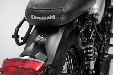Kawasaki W 650 [1999] – Suporte lateral SLC direito