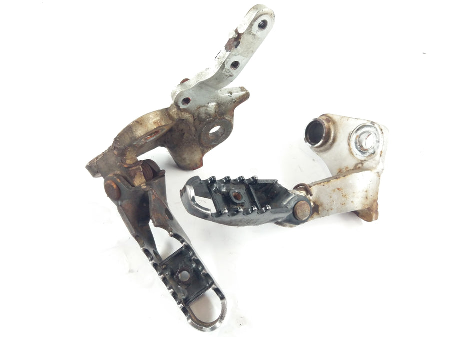 Honda Transalp XL 600 V PD06 [1991] - Afiliação do motorista do apoio para os pés com o conjunto de suporte