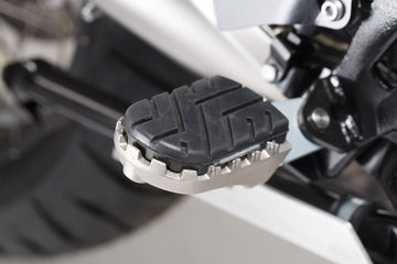 BMW R 1300 GS [2023-2026] - Apoios para os pés ION – foto 2