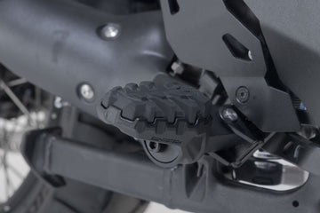 BMW R 1300 GS [2023-2026] - Conjunto de apoios para os pés EVO – foto 1