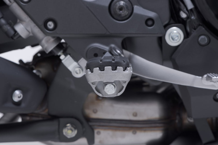 Kawasaki Versys 1100 [2025-2026] - Kit de apoio para os pés ION prateado – foto 3