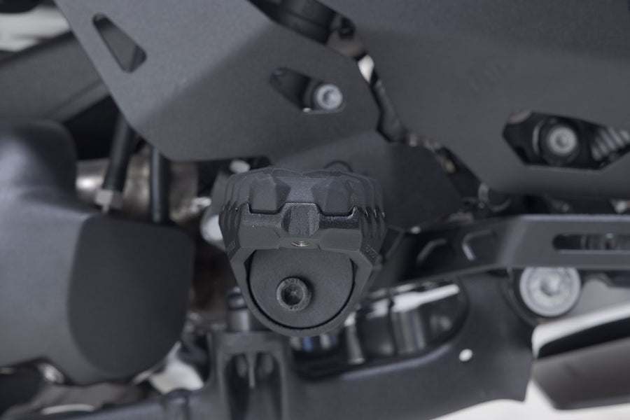 Honda NX 500 A [2026] - EVO Fußrasten-Kit – Bild 4