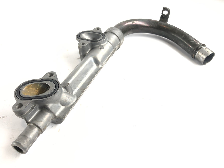 Yamaha YZF 750 R 4NHN [1995] - Lado do bloco do motor da linha de água de resfriamento