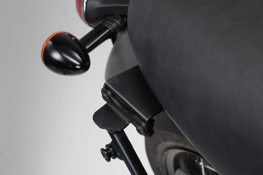 Triumph Bonneville 1200 T 120 [2022-2026] - Adaptador para suporte lateral SLC/V-LOC direito – foto 1