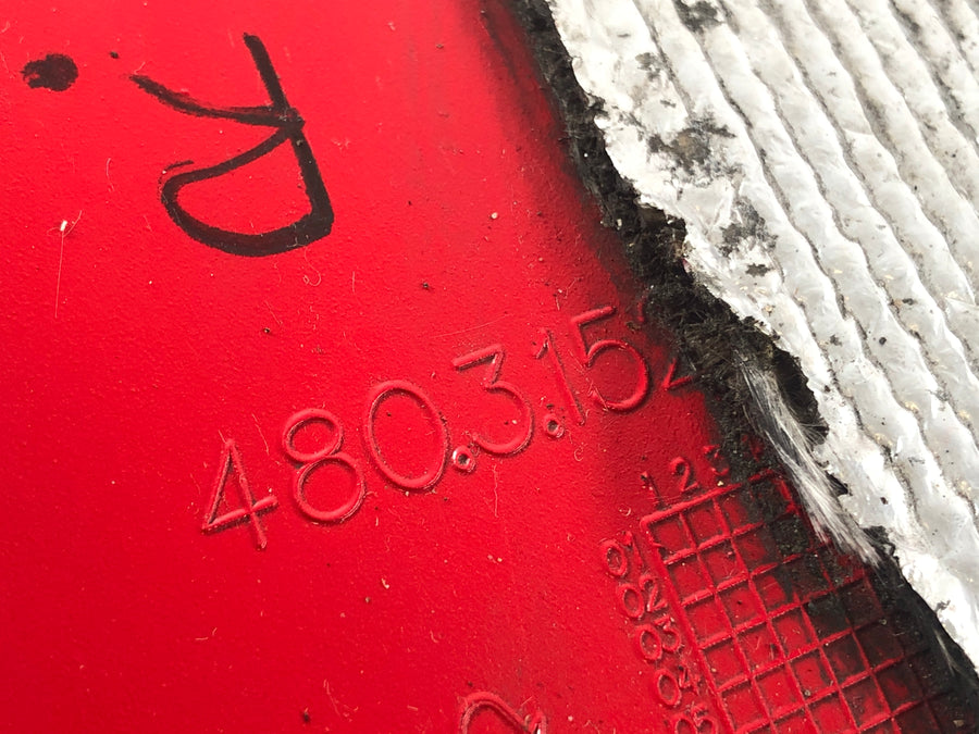 Ducati 999 H4 [2003] - Lateral de revestimento do lado da parte inferior direita da parte inferior direita