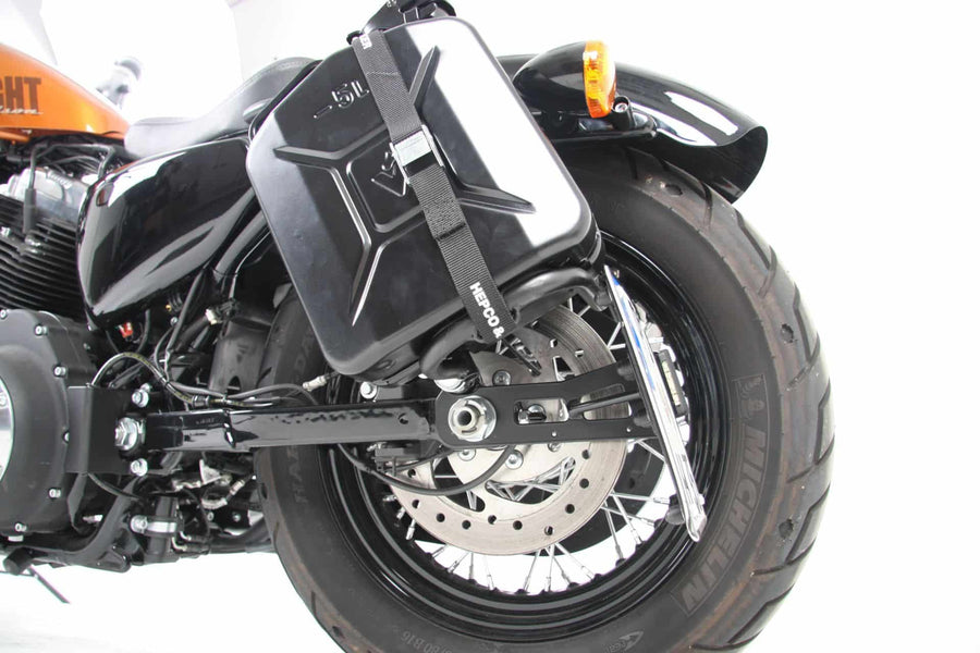 Harley-Davidson Sportster 883 Roadst [2004-2020] -Conister Cutout, incluindo suporte
