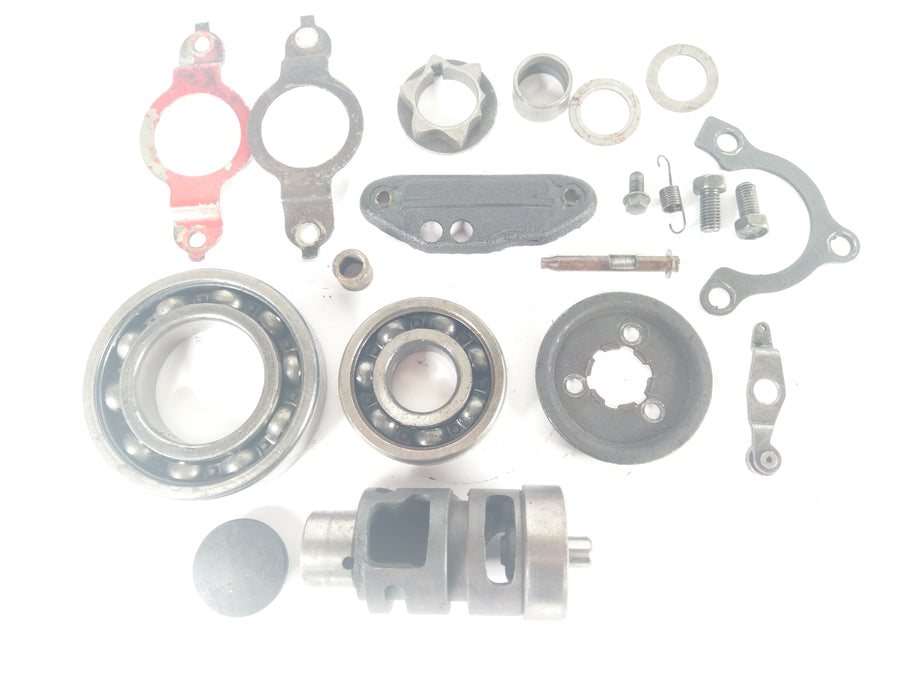 Suzuki DR 650 SP42B - Rolo de mudança com peças de armazenamento e fixação