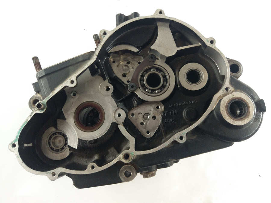 KTM LC4 640 [1999] - Motor Habitação de moradia vazia