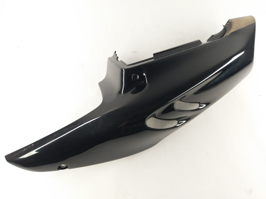 Honda CBR 900 RR SC33 [1996] - revestimento traseiro à esquerda