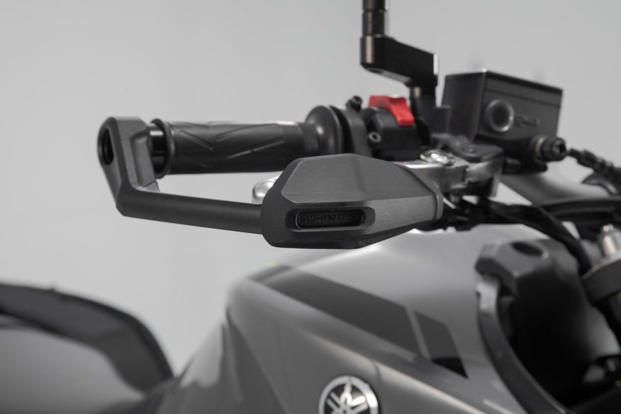 Yamaha MT 07 [2023-2024] - protetor de alavanca com defletor de vento - foto 3